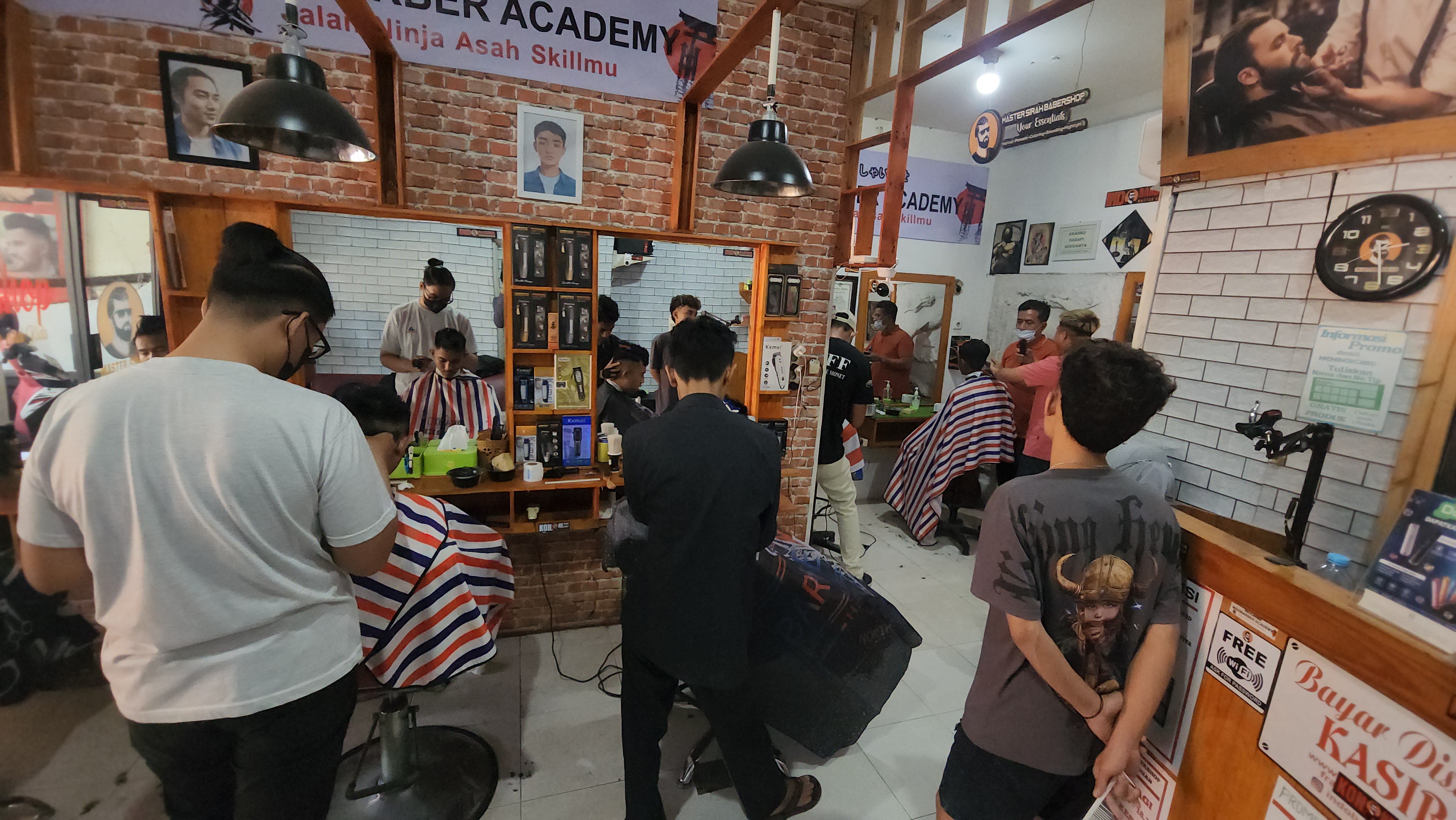 Suasana Kursus Indobarber Academy